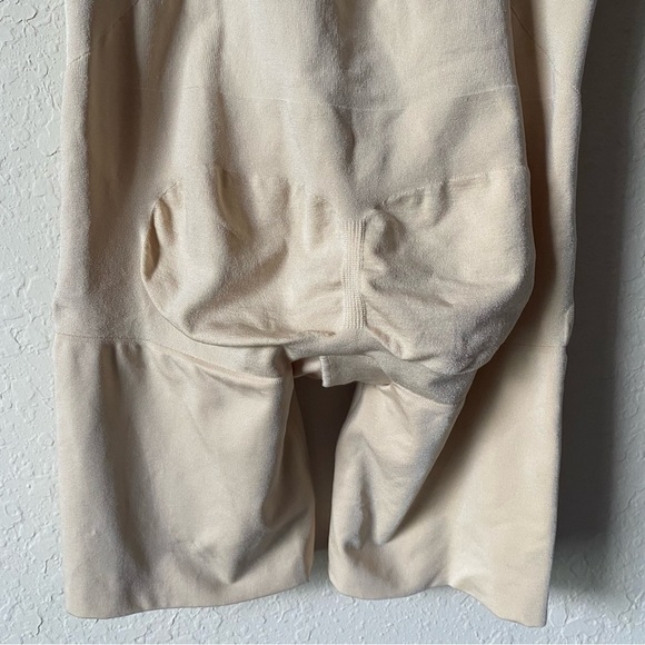 ASSETS by SPANX | Women's Open Bust Shaping Bodysuit Slimming Size XL 10127R - Picture 6 of 10